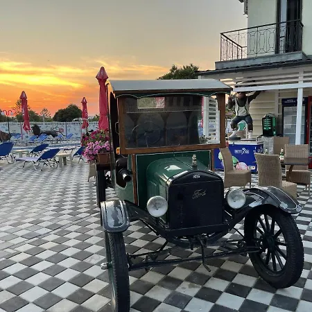 Atlantic Szálloda Costinești