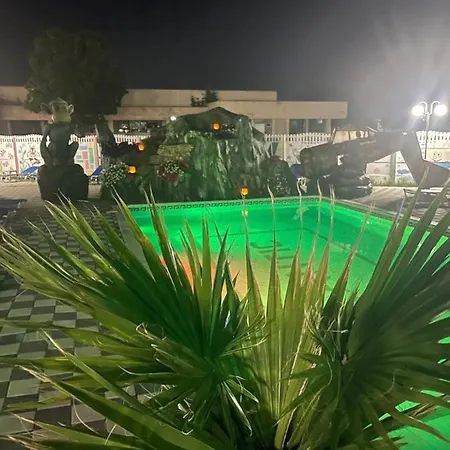 Atlantic Szálloda *