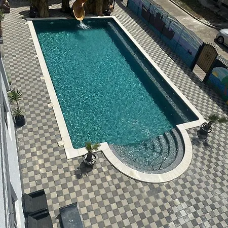 Atlantic 酒店 科斯蒂内什蒂